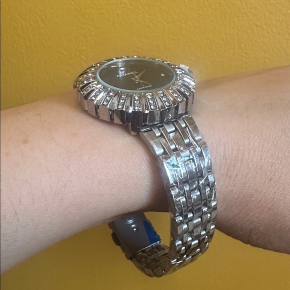 CHANEL Silver Tone Crystal-Accented Women's Watch with Matching Bracelet - Picture 16 of 17